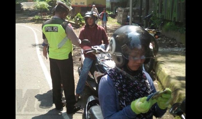 Gelar Operasi Semeru, Polres Malang Tindak Ratusan Pelanggar Gelar Operasi Semeru, Polres Malang Tindak Ratusan Pelanggar