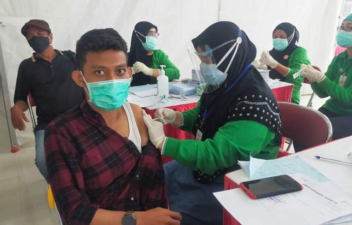 Pemkot Surabaya Bakal Gelar Vaksinasi Massal bagi 10.190 Warga Penghuni Rusun Pemkot Surabaya Bakal Gelar Vaksinasi Massal bagi 10.190 Warga Penghuni Rusun