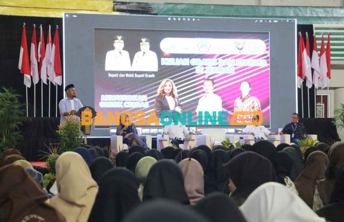 Bupati Gresik Minta Pelajar/Mahasiswa Kuliah dan Kerja di Jerman Bupati Gresik Minta Pelajar/Mahasiswa Kuliah dan Kerja di Jerman