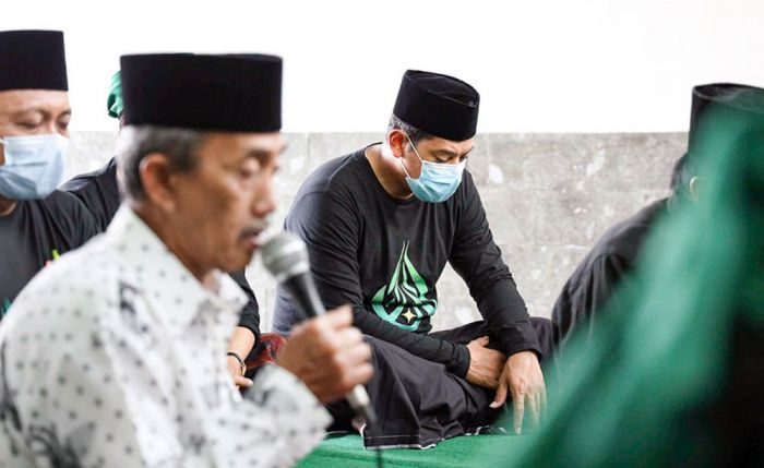 Peringati Maulid Nabi Muhammad, Pemkot Kediri Perbaiki Makam Mbah Wasil Peringati Maulid Nabi Muhammad, Pemkot Kediri Perbaiki Makam Mbah Wasil