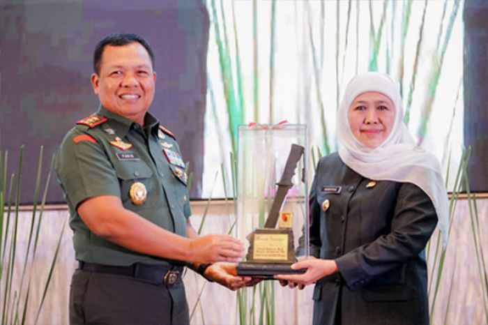 Gubernur Khofifah Apresiasi Dampak Positif Kolaborasi Pemprov Jatim dengan Kodam V Brawijaya Gubernur Khofifah Apresiasi Dampak Positif Kolaborasi Pemprov Jatim dengan Kodam V Brawijaya