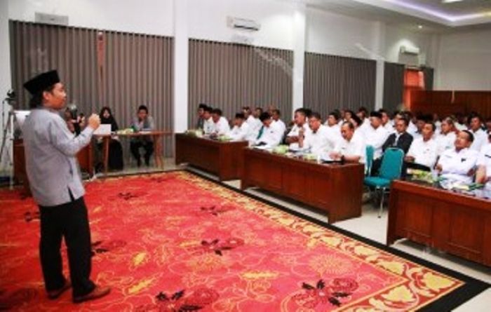 100 Rumah Warga Miskin Banyuwangi akan Dibedah oleh Baznas 100 Rumah Warga Miskin Banyuwangi akan Dibedah oleh Baznas