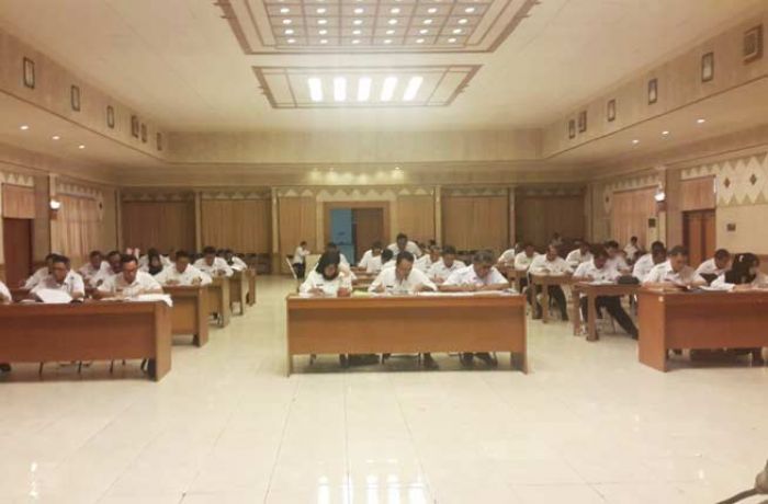 3 Kandidat Kepala Dinas Hasil Lelang Jabatan Pemkab Gresik Diumumkan, Siapa Saja Mereka? 3 Kandidat Kepala Dinas Hasil Lelang Jabatan Pemkab Gresik Diumumkan, Siapa Saja Mereka?
