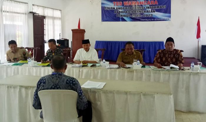 Pansel Ajukan 15 Calon KI Untuk Mengikuti Fit and Proper Test di DPRD Pansel Ajukan 15 Calon KI Untuk Mengikuti Fit and Proper Test di DPRD