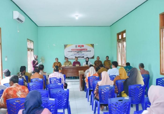 Kawal Pembentukan Koperasi Merah Putih, Ketua Bapemperda DPRD Tuban Hadiri Musdes Magersari Kawal Pembentukan Koperasi Merah Putih, Ketua Bapemperda DPRD Tuban Hadiri Musdes Magersari
