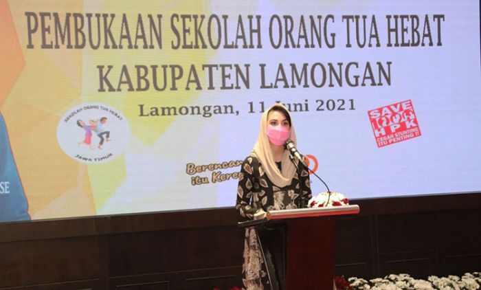 Pilot Project Sekolah Orang Tua Hebat Resmi Dibuka di Lamongan Pilot Project Sekolah Orang Tua Hebat Resmi Dibuka di Lamongan