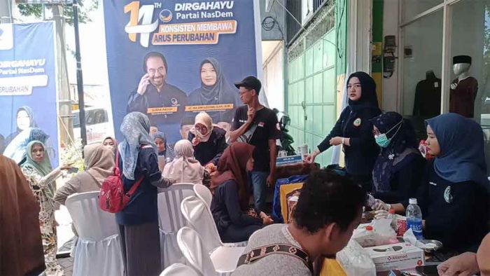 Rayakan HUT ke-14, Partai NasDem Probolinggo Gelar Kegiatan Cek Kesehatan dan Donor Darah Rayakan HUT ke-14, Partai NasDem Probolinggo Gelar Kegiatan Cek Kesehatan dan Donor Darah