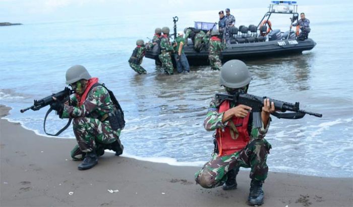 Koarmada II Lantamal VI Sukses Gelar Latihan Tempur Laut di Barombong