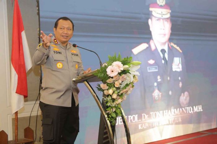 Polda Jatim Gelar Pelatihan Editing dan Konten Kreator Polda Jatim Gelar Pelatihan Editing dan Konten Kreator