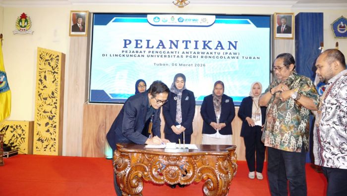 Unirow Tuban Lantik Pejabat Baru, Generasi Muda Isi Posisi Strategis