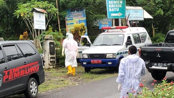 Kembali Jadi Zona Merah, Kasus Covid-19 di Blitar Didominasi Klaster Ponpes Kembali Jadi Zona Merah, Kasus Covid-19 di Blitar Didominasi Klaster Ponpes