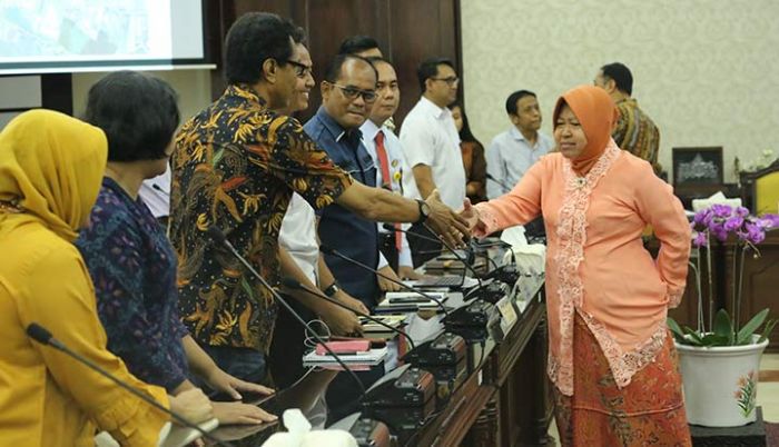 Bangun Tempat Pengolahan Limbah B3, Wali Kota Risma Bentuk Tim Khusus Bangun Tempat Pengolahan Limbah B3, Wali Kota Risma Bentuk Tim Khusus