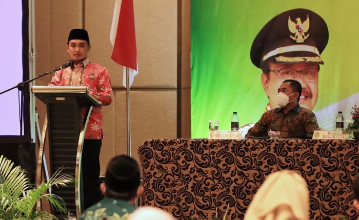 Wawali Pasuruan: UU Cipta Kerja Percepat Tranformasi Ekonomi Melalui Kemudahan Usaha dan Investasi Wawali Pasuruan: UU Cipta Kerja Percepat Tranformasi Ekonomi Melalui Kemudahan Usaha dan Investasi