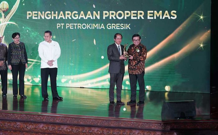 Petrokimia Gresik Pertahankan Proper Emas dari Kementerian LH Empat Tahun Berturut-turut Petrokimia Gresik Pertahankan Proper Emas dari Kementerian LH Empat Tahun Berturut-turut