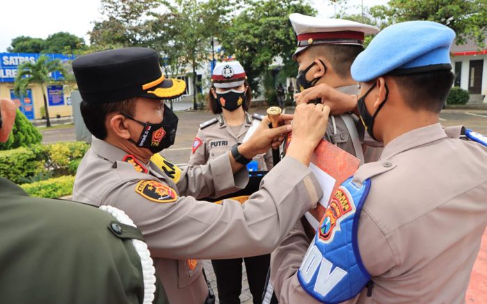 Angka Laka Lantas di Tuban Naik 40 Persen, Operasi Keselamatan Semeru Fokus 8 Pelanggaran Angka Laka Lantas di Tuban Naik 40 Persen, Operasi Keselamatan Semeru Fokus 8 Pelanggaran