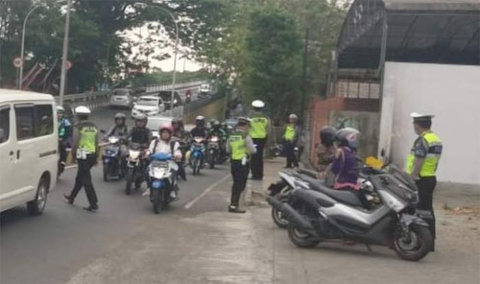 Lima Hari Ops Patuh Semeru, Polres Malang Kota Tilang 1.050 Pengendara Lima Hari Ops Patuh Semeru, Polres Malang Kota Tilang 1.050 Pengendara