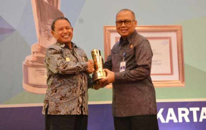 Angka Kecelakaan Tertinggi di Jatim, Pemkab Tuban Malah Dapat Penghargaan WTN Angka Kecelakaan Tertinggi di Jatim, Pemkab Tuban Malah Dapat Penghargaan WTN