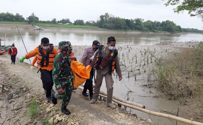 ​Mayat Perempuan Tanpa Identitas Mengambang di Bengawan Solo Gegerkan Warga Tuban