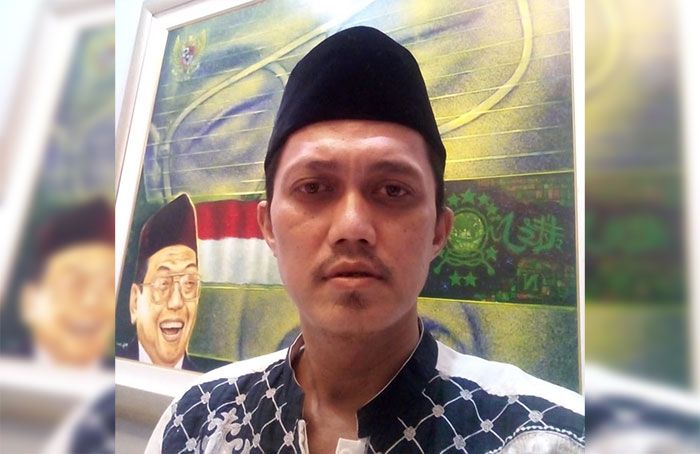 Hina Ning Imaz Lirboyo, Poros Muda NU Ultimatum Eko Kuntadhi Minta Maaf 3x24 Jam Hina Ning Imaz Lirboyo, Poros Muda NU Ultimatum Eko Kuntadhi Minta Maaf 3x24 Jam