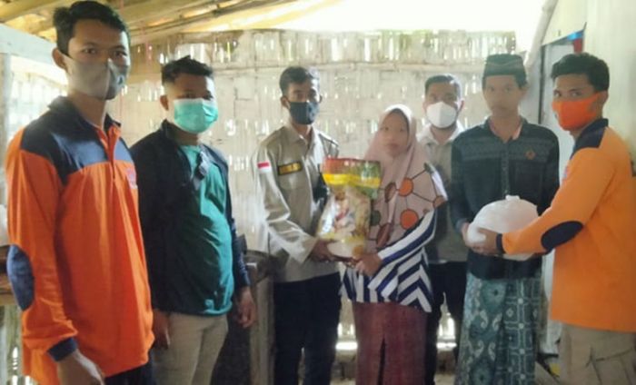 PPDP, FRPB, dan IWO Pamekasan Beri Bansos Nenek Tunanetra dan Warga Terdampak Covid-19