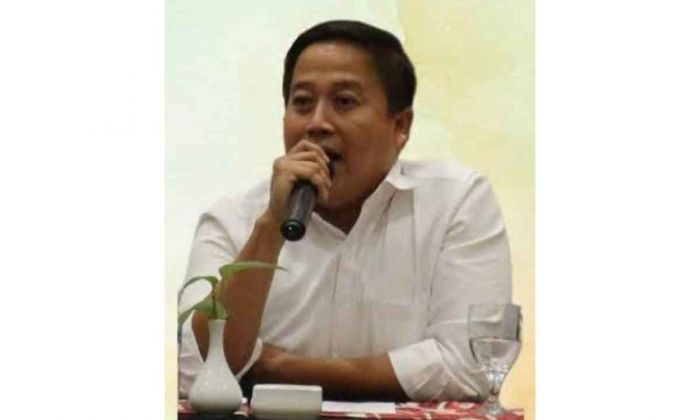Bawaslu Gresik Tindak Lanjuti Deklarasi 330 Kades Gabung Relawan Jawi Wetan Pro Jokowi Bawaslu Gresik Tindak Lanjuti Deklarasi 330 Kades Gabung Relawan Jawi Wetan Pro Jokowi