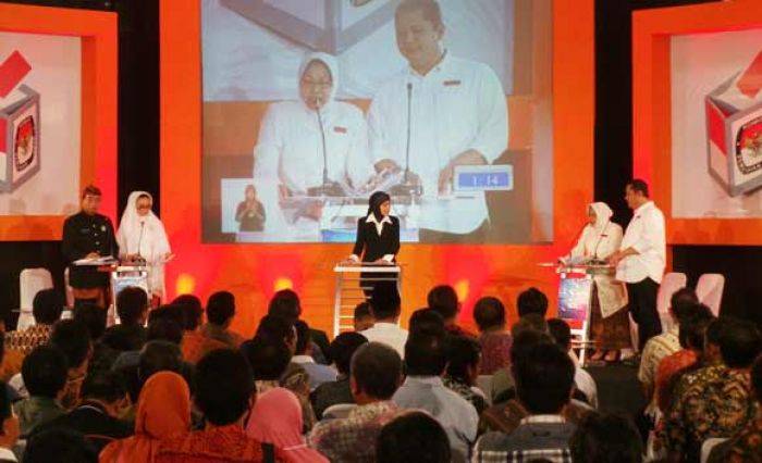 Debat Terakhir Cawali Surabaya: Rasiyo Ingin Tingkatkan Layanan Publik, Risma Selaraskan Pembangunan