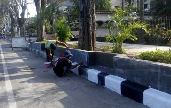 Sambut Hari Otoda 2017, Pemkab Sidoarjo Percantik Kawasan Kota Sambut Hari Otoda 2017, Pemkab Sidoarjo Percantik Kawasan Kota