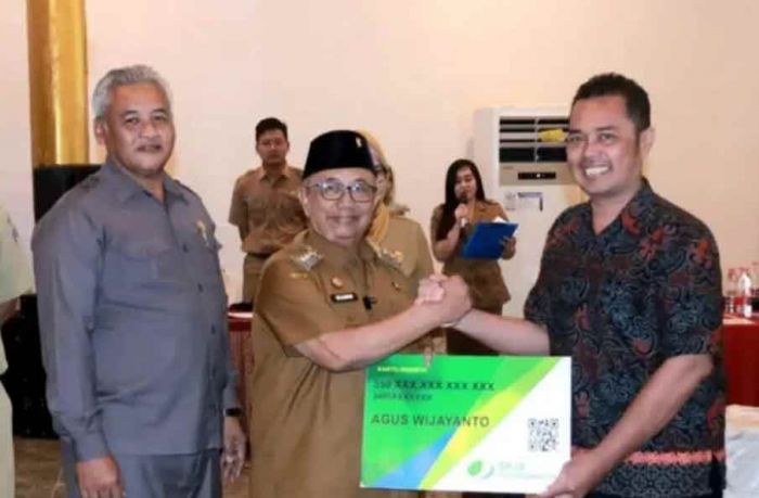 Pemkab Blitar Kembali Salurkan BLT DBHCHT untuk Buruh Rokok, Tani Tembakau dan Cengkeh