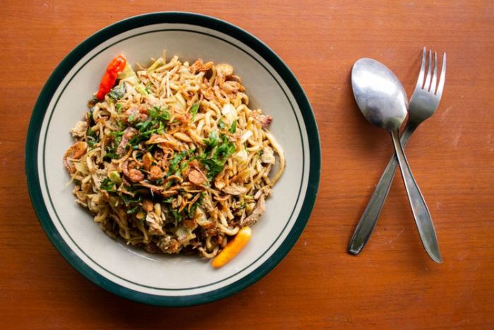 Resep Mi Goreng Jawa, Cocok untuk Disantap Bersama Keluarga Resep Mi Goreng Jawa, Cocok untuk Disantap Bersama Keluarga