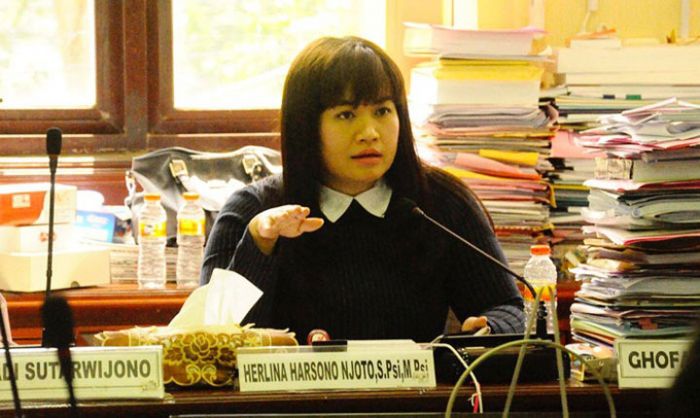 Berprestasi di Parlemen, Herlina Njoto Punya Modal Besar Maju Pilwali Surabaya 2020 Berprestasi di Parlemen, Herlina Njoto Punya Modal Besar Maju Pilwali Surabaya 2020