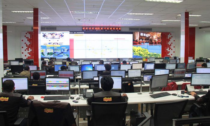 Silaturahmi Beralih Virtual, Traffic Data Indosat Naik 10 Persen Silaturahmi Beralih Virtual, Traffic Data Indosat Naik 10 Persen