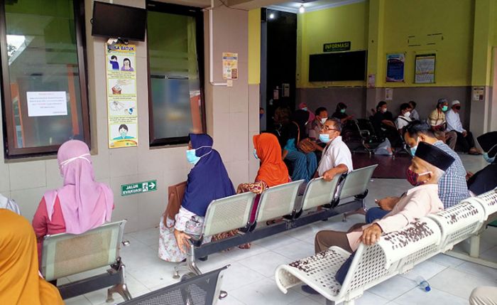 Angka Pasien Covid-19 di Trenggalek Tembus 1.000 Lebih, Biaya Perawatan Per Pasien 15-50 Juta Rupiah Angka Pasien Covid-19 di Trenggalek Tembus 1.000 Lebih, Biaya Perawatan Per Pasien 15-50 Juta Rupiah