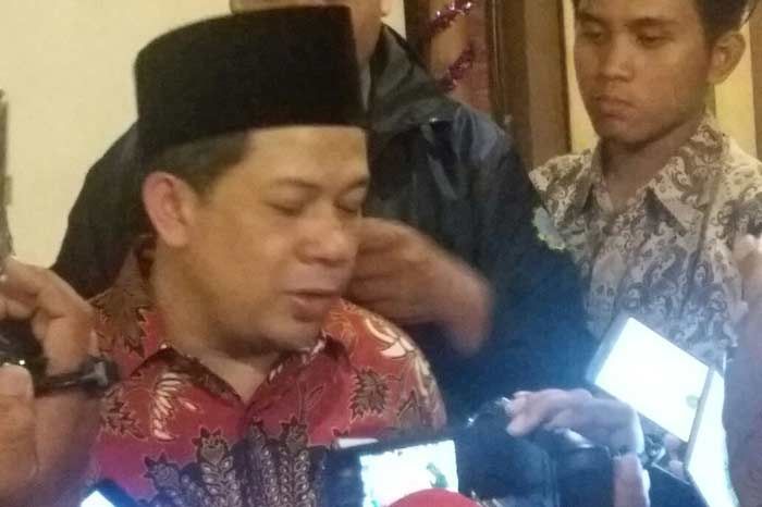 Tanggapi Bebasnya Setnov, Fahri Hamzah Sebut Penyidik KPK Psikopat dan Sakit Jiwa