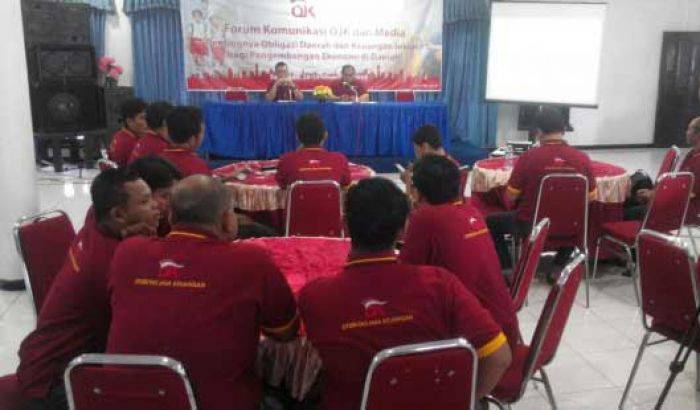 Tambah Ilmu Perbankan,  Wartawan di Ngawi Dibekali Pelatihan dari OJK Kediri 