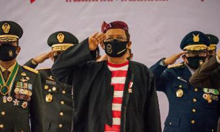 Berpakaian Sakera saat Upacara HUT RI, Mahfud MD: Sekarang Anak Tukang Sate Bisa Jadi Jenderal