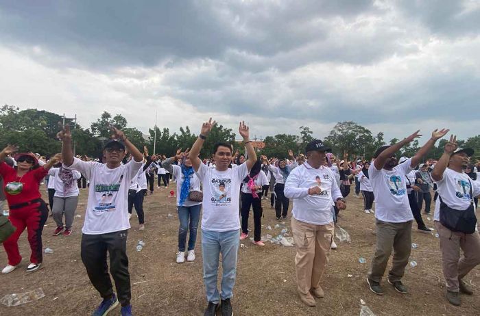 Semarak Senam Sehat Mubarok di Lapangan Gedeg Semarak Senam Sehat Mubarok di Lapangan Gedeg