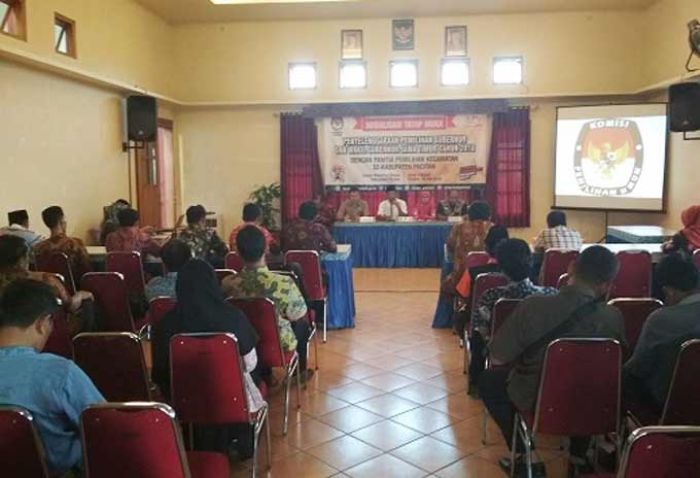 Korupsi Dilatari Faktor Kebutuhan dan Keserakahan Korupsi Dilatari Faktor Kebutuhan dan Keserakahan