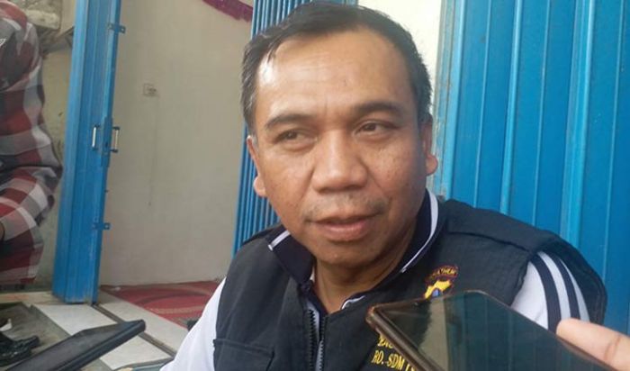 Anggota Polsek Arosbaya Bangkalan Ditemukan Bunuh Diri Pakai Pistol, Diduga Terjerat Hutang Anggota Polsek Arosbaya Bangkalan Ditemukan Bunuh Diri Pakai Pistol, Diduga Terjerat Hutang