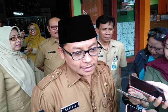 Konsumsi Miras, 2 Siswa SMPN 13 Kota Malang Dipindah ke MTs Swasta Konsumsi Miras, 2 Siswa SMPN 13 Kota Malang Dipindah ke MTs Swasta