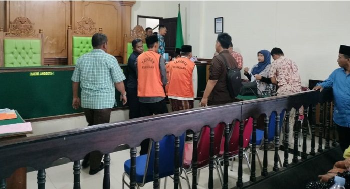 Sidang Pertama Kasus Penganiayaan di Bangkalan, JPU Hadirkan 6 Terdakwa Sidang Pertama Kasus Penganiayaan di Bangkalan, JPU Hadirkan 6 Terdakwa