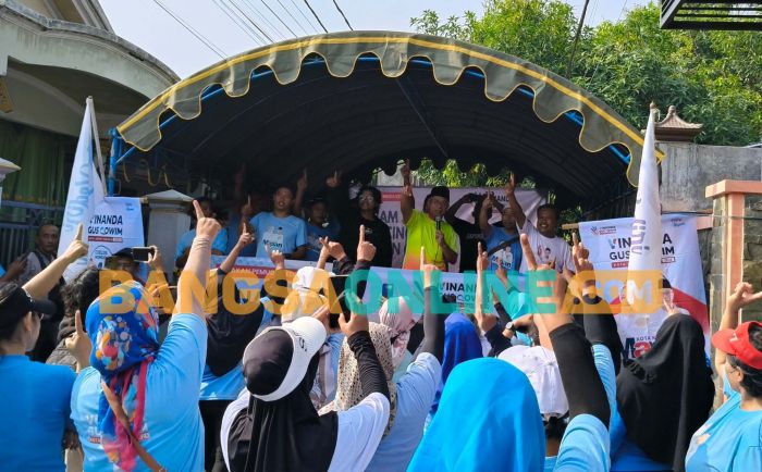 Dukung Vinanda-Qowim, GPK Gelar Senam Sehat Bersama Emak-Emak di Kota Kediri Dukung Vinanda-Qowim, GPK Gelar Senam Sehat Bersama Emak-Emak di Kota Kediri