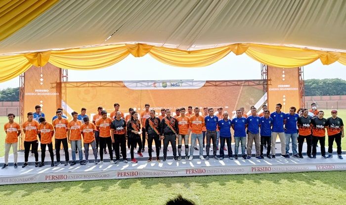 Luncurkan Pemain dan Jersey Baru, Manajemen Persibo Bojonegoro Target Lolos Liga 2 Luncurkan Pemain dan Jersey Baru, Manajemen Persibo Bojonegoro Target Lolos Liga 2