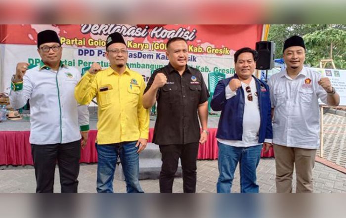 Yani Maju Pilbup Gresik, Koalisi Golkar, Nasdem, dan PPP Masih Remang-remang Yani Maju Pilbup Gresik, Koalisi Golkar, Nasdem, dan PPP Masih Remang-remang