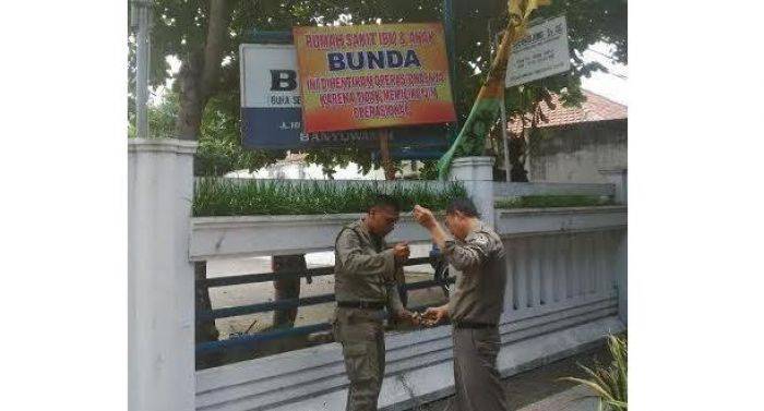 Satpol PP Banyuwangi Tutup RS Bunda