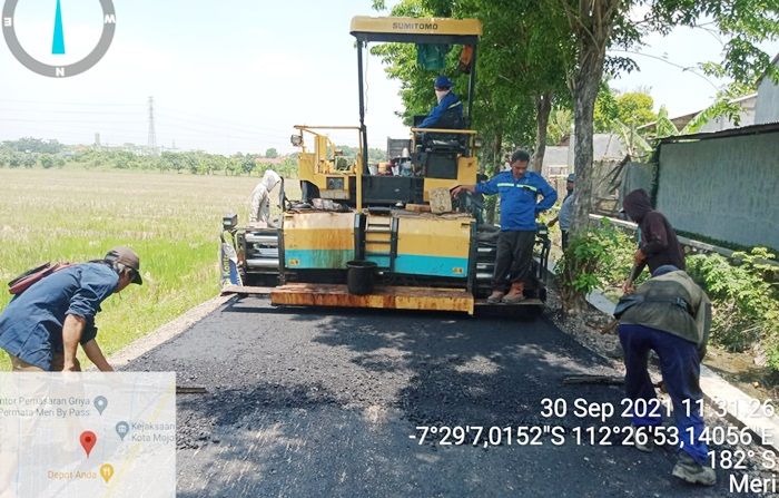 Tahun 2022, DPUPR Kota Mojokerto Targetkan Seluruh Jalan Poros Sudah Beraspal Tahun 2022, DPUPR Kota Mojokerto Targetkan Seluruh Jalan Poros Sudah Beraspal