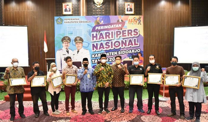 Peringati HPN 2022, Bupati Sidoarjo Apresiasi Sikap Kritis Pers Kawal Kebijakan Pemerintah Peringati HPN 2022, Bupati Sidoarjo Apresiasi Sikap Kritis Pers Kawal Kebijakan Pemerintah