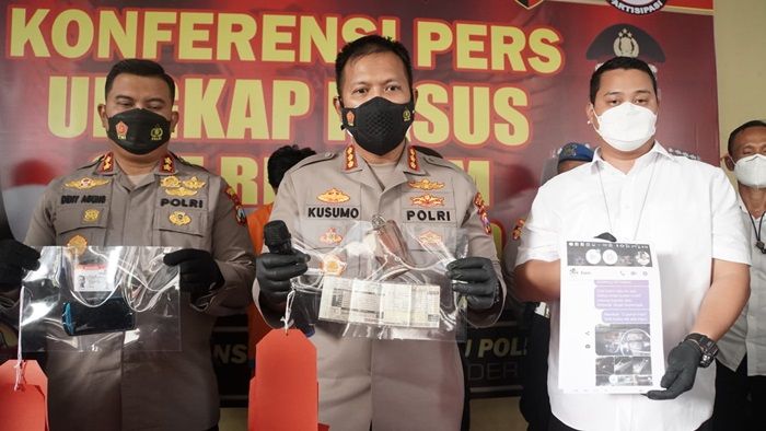 Kalah Judi, Residivis di Sidoarjo Bawa Kabur Mobil Majikan, Sempat Posting di Medsos Rp 35 Juta Kalah Judi, Residivis di Sidoarjo Bawa Kabur Mobil Majikan, Sempat Posting di Medsos Rp 35 Juta