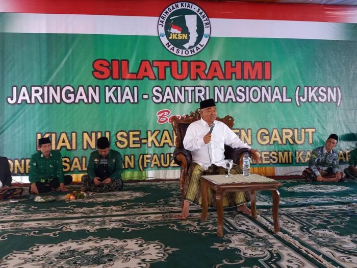 Di Garut dan Pangandaran, Kiai Asep Ingatkan Bahaya Wahabi Berkuasa Jika Jokowi Kalah Di Garut dan Pangandaran, Kiai Asep Ingatkan Bahaya Wahabi Berkuasa Jika Jokowi Kalah