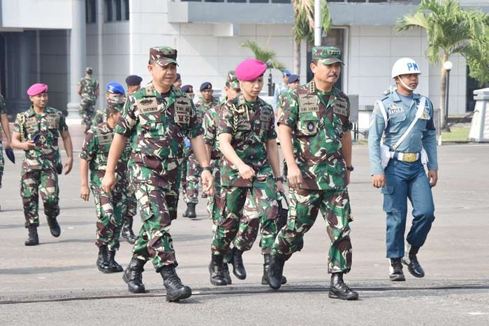 Kaskoarmada II Dampingi Kasal Sambut Duta Bangsa Satgas Rimpac 2018 Kaskoarmada II Dampingi Kasal Sambut Duta Bangsa Satgas Rimpac 2018