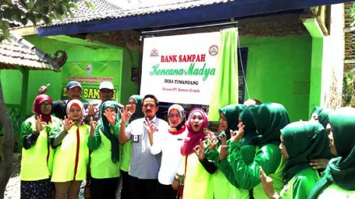 Bank Sampah Desa Temandang Diresmikan